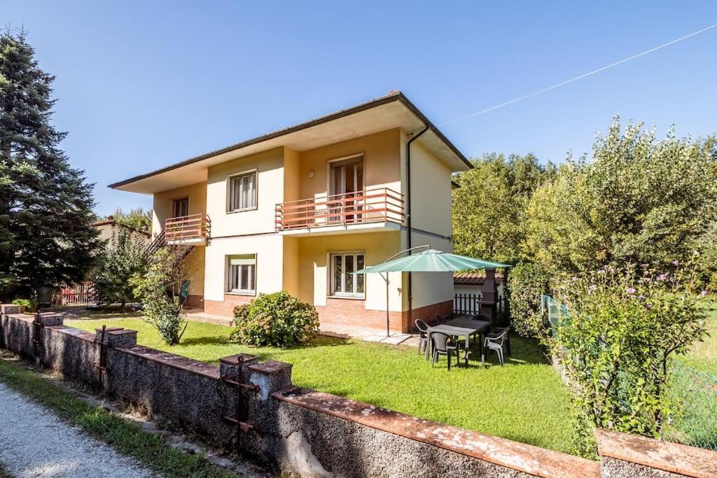 Appartamento Poggio Del Sole Lucca Exterior foto