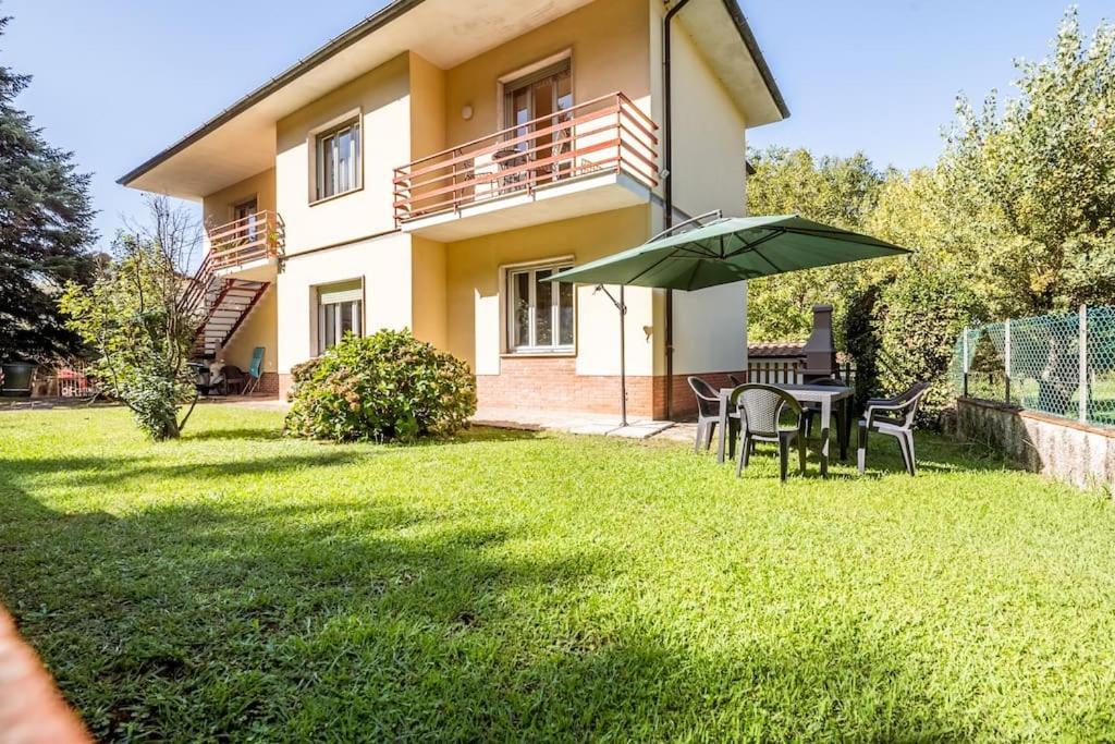Appartamento Poggio Del Sole Lucca Exterior foto